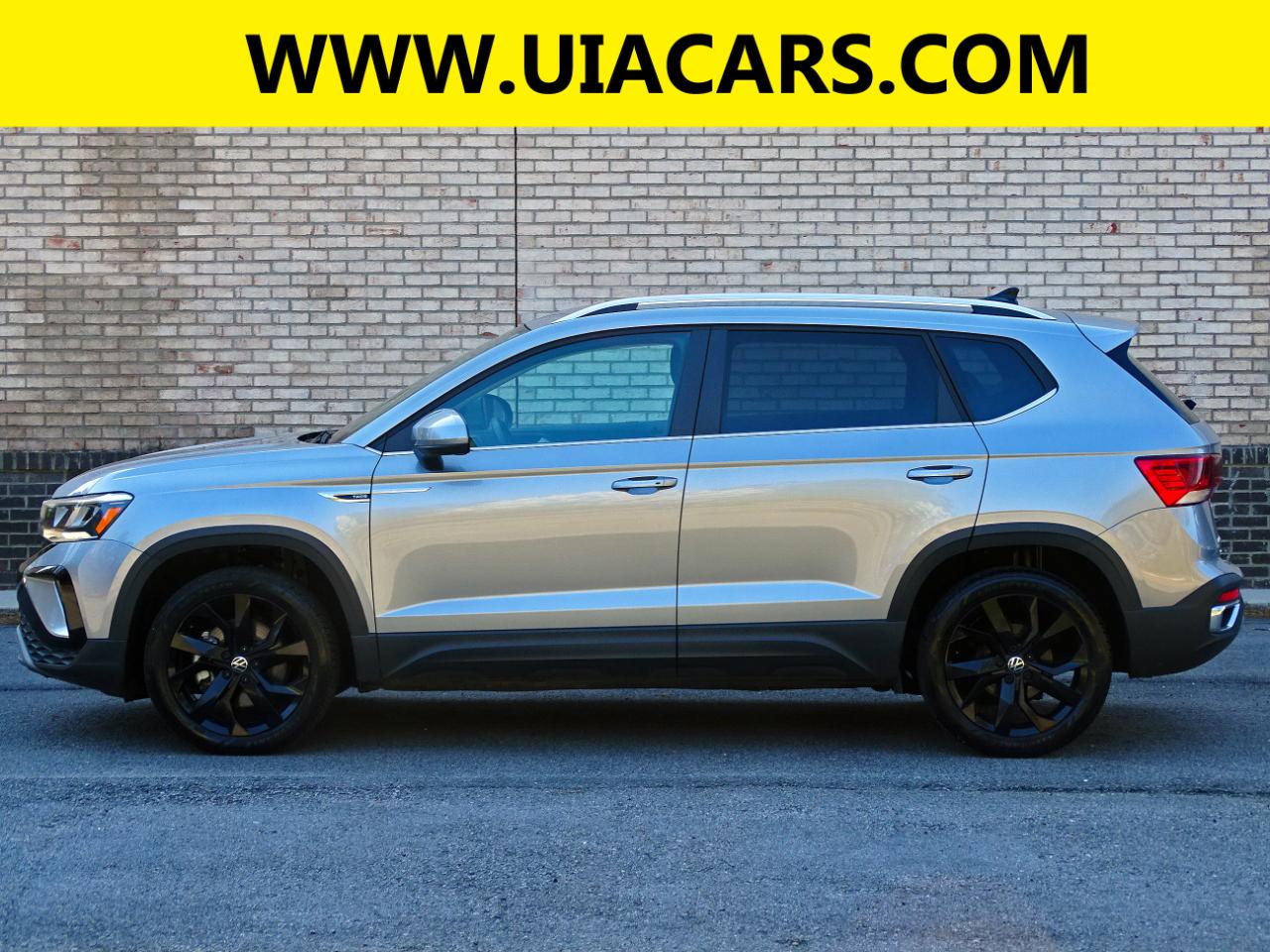 Volkswagen Taos SE FWD 2022