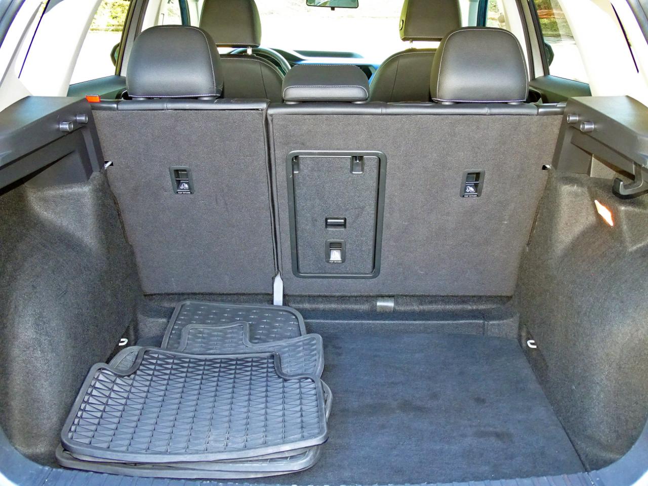 Volkswagen Taos SE FWD 2022