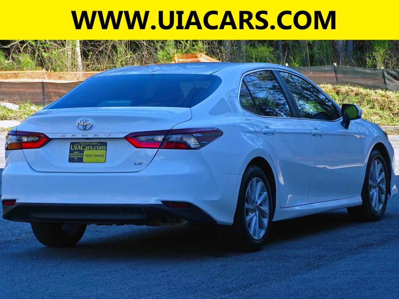 Toyota Camry LE Auto (Natl) 2022