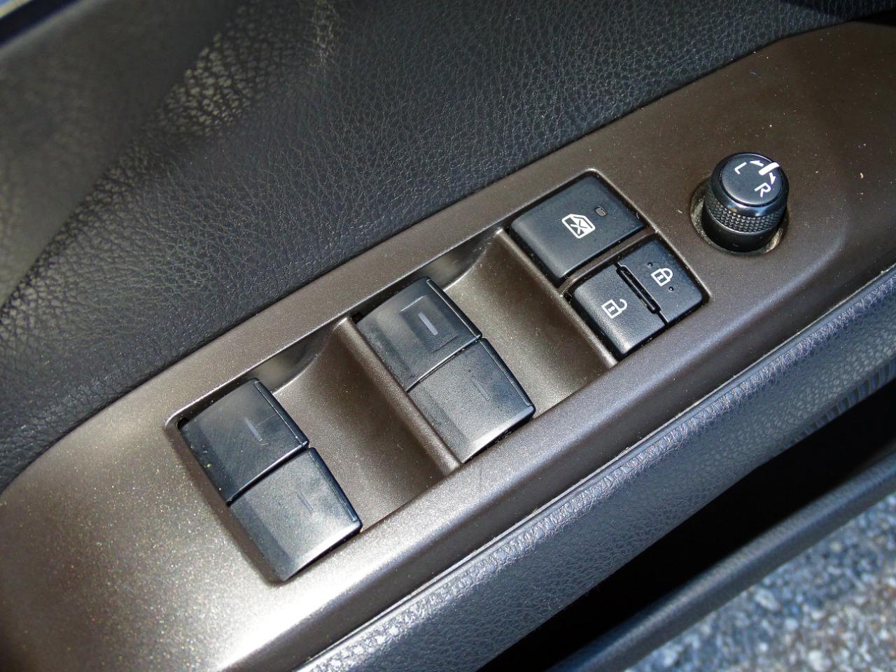 Toyota Camry LE Auto (Natl) 2022