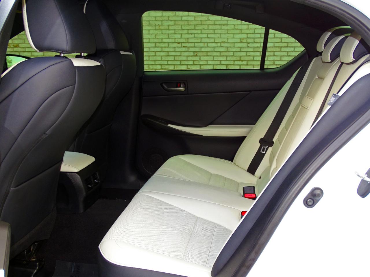 Lexus IS IS 350 F Sport RWD 2021