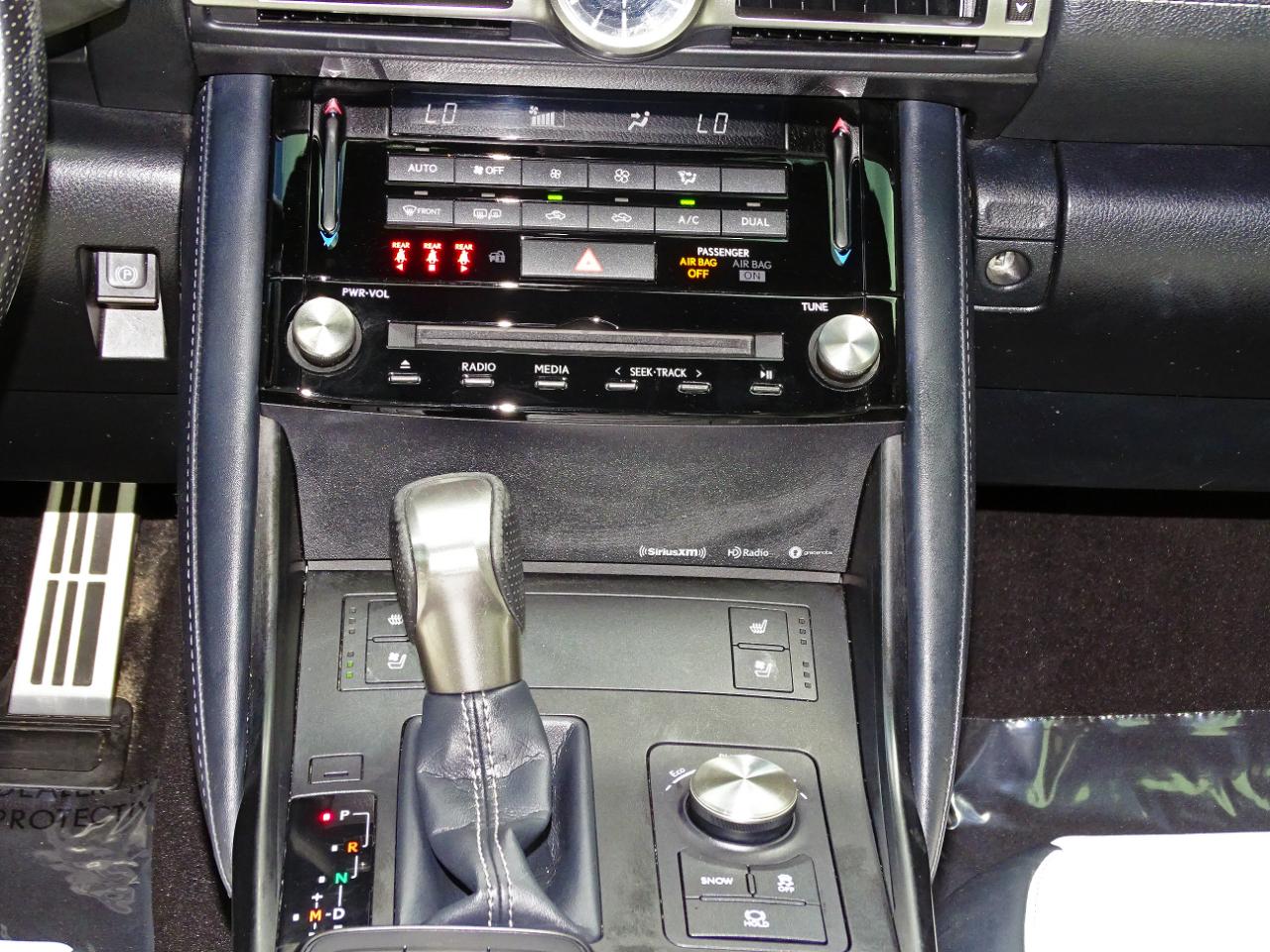 Lexus IS IS 350 F Sport RWD 2021