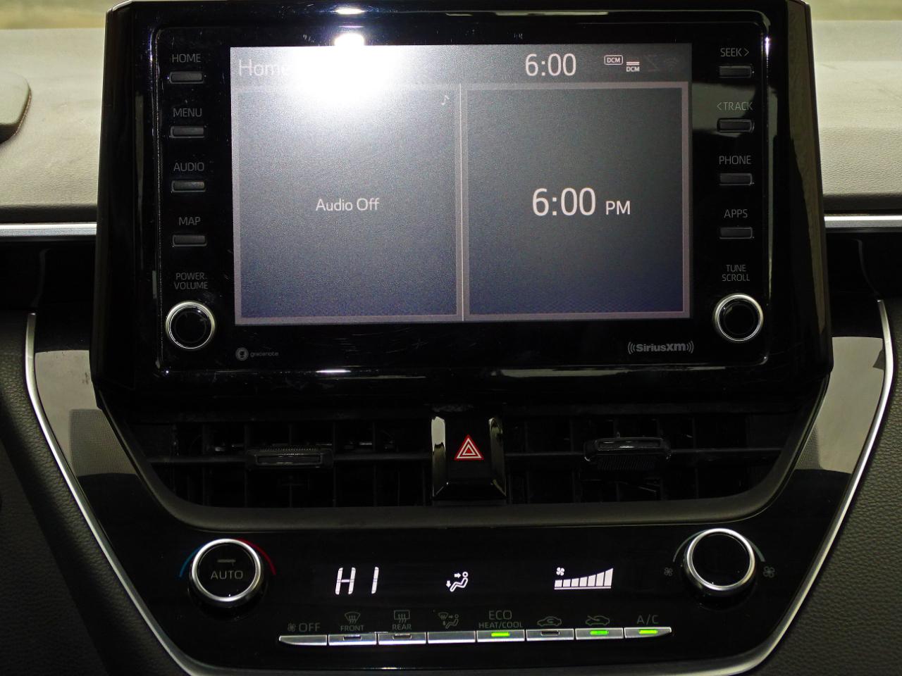 Toyota Corolla LE CVT (Natl) 2022