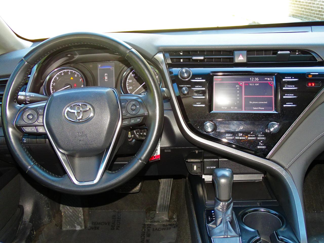 Toyota Camry SE (Natl) 2019
