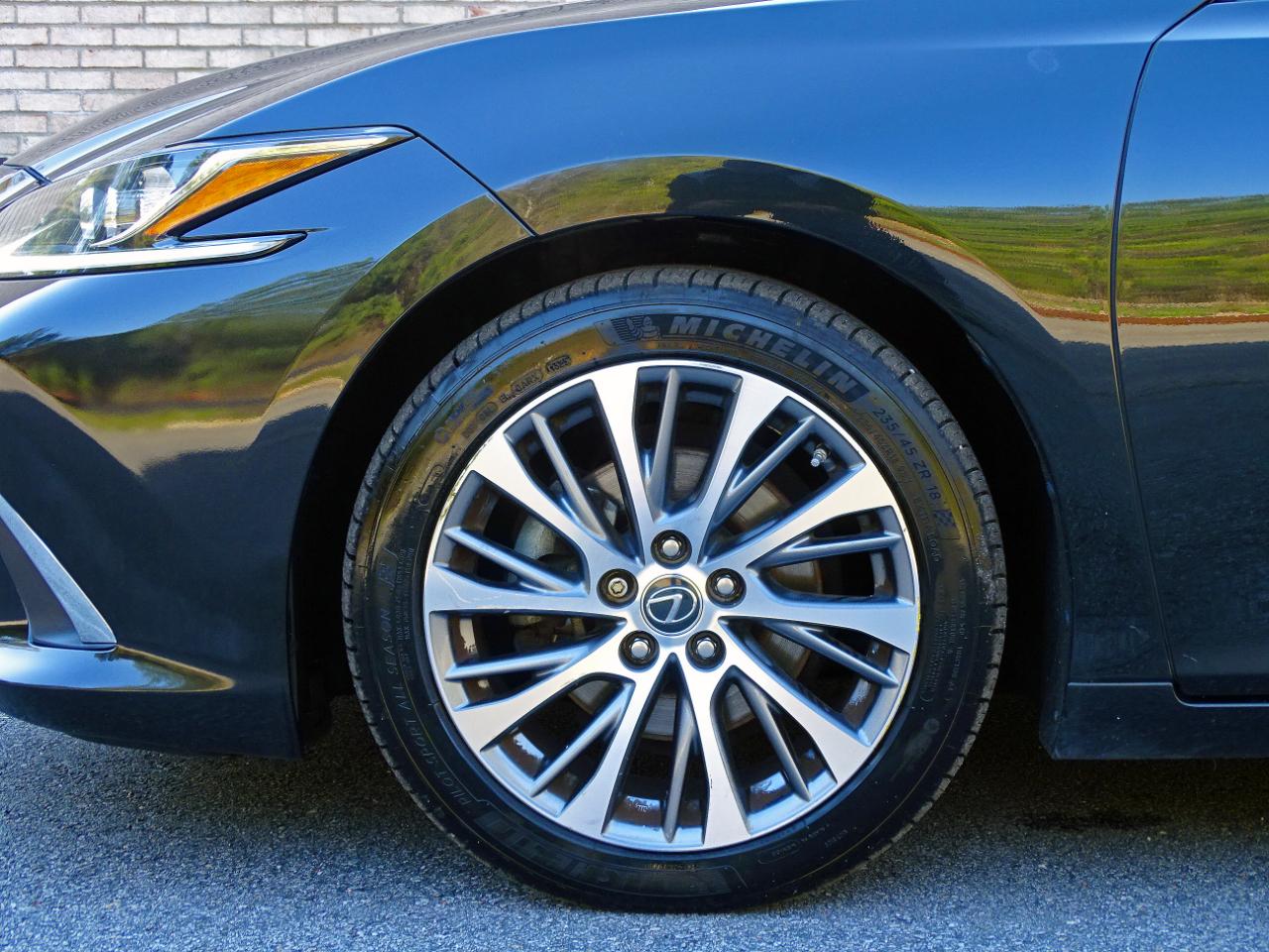 Lexus ES ES 350 FWD 2020