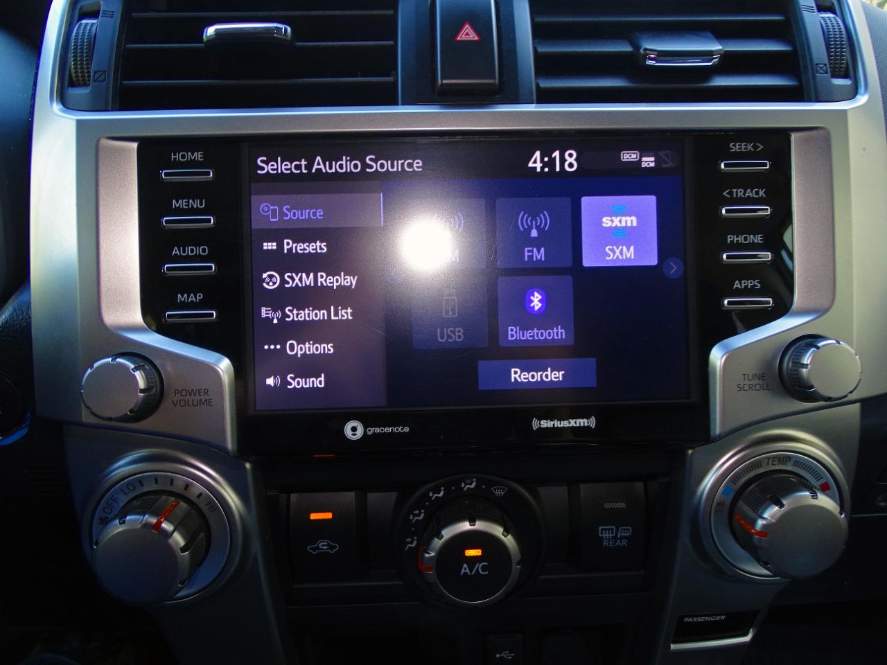 Toyota 4Runner SR5 2WD (Natl) 2024