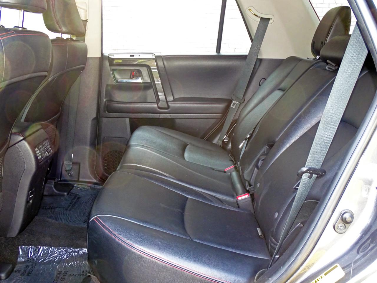 Toyota 4Runner TRD Sport 4WD (Natl) 2016