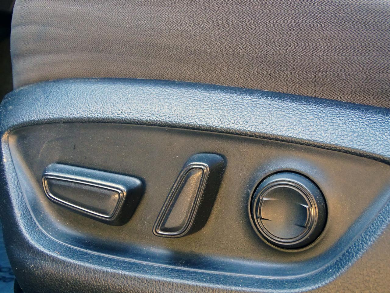 Toyota Camry LE Auto (Natl) 2023