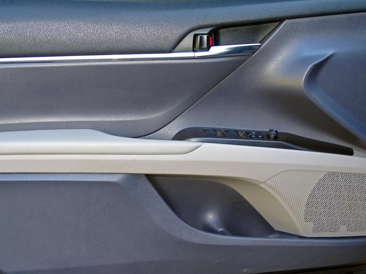 Toyota Camry LE Auto (Natl) 2023