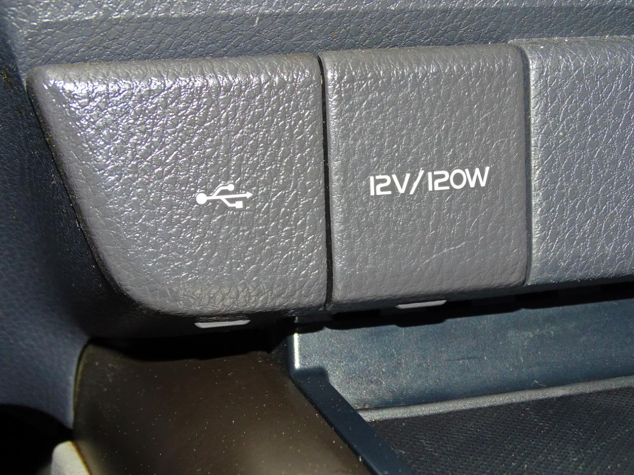 Toyota Camry LE Auto (Natl) 2023