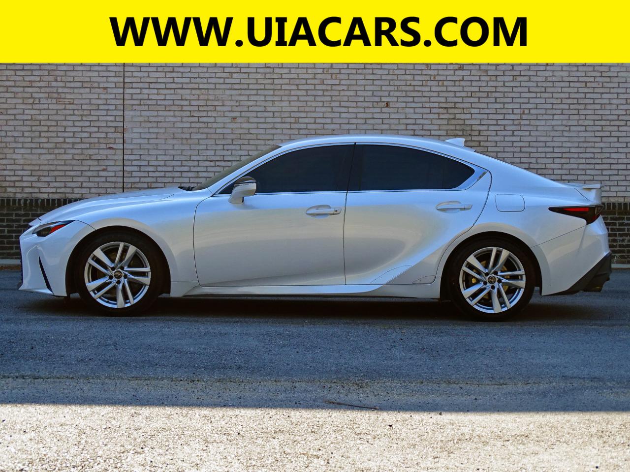 Lexus IS IS 300 RWD 2021