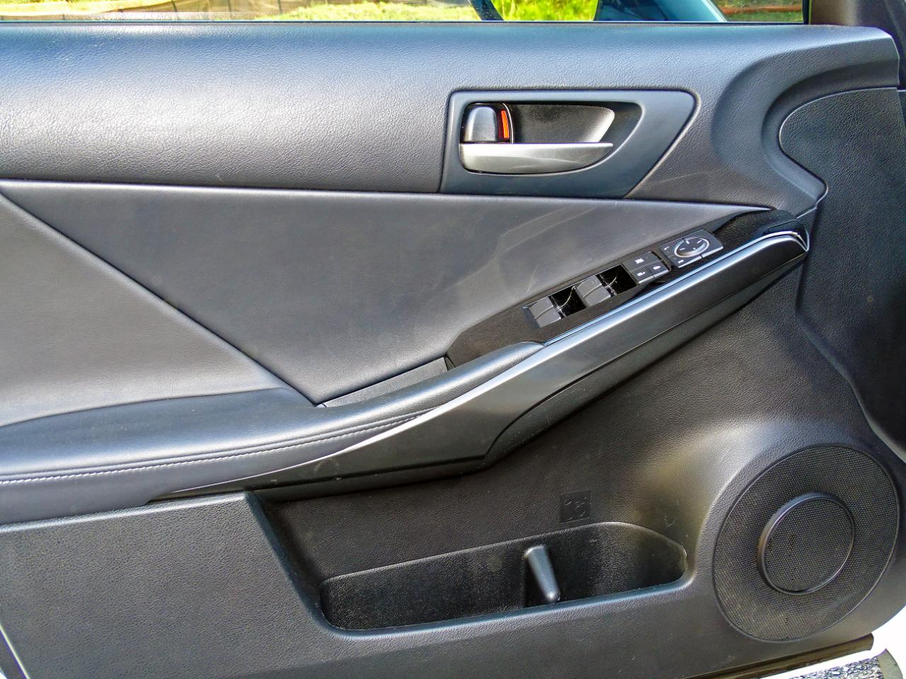 Lexus IS IS 300 RWD 2021