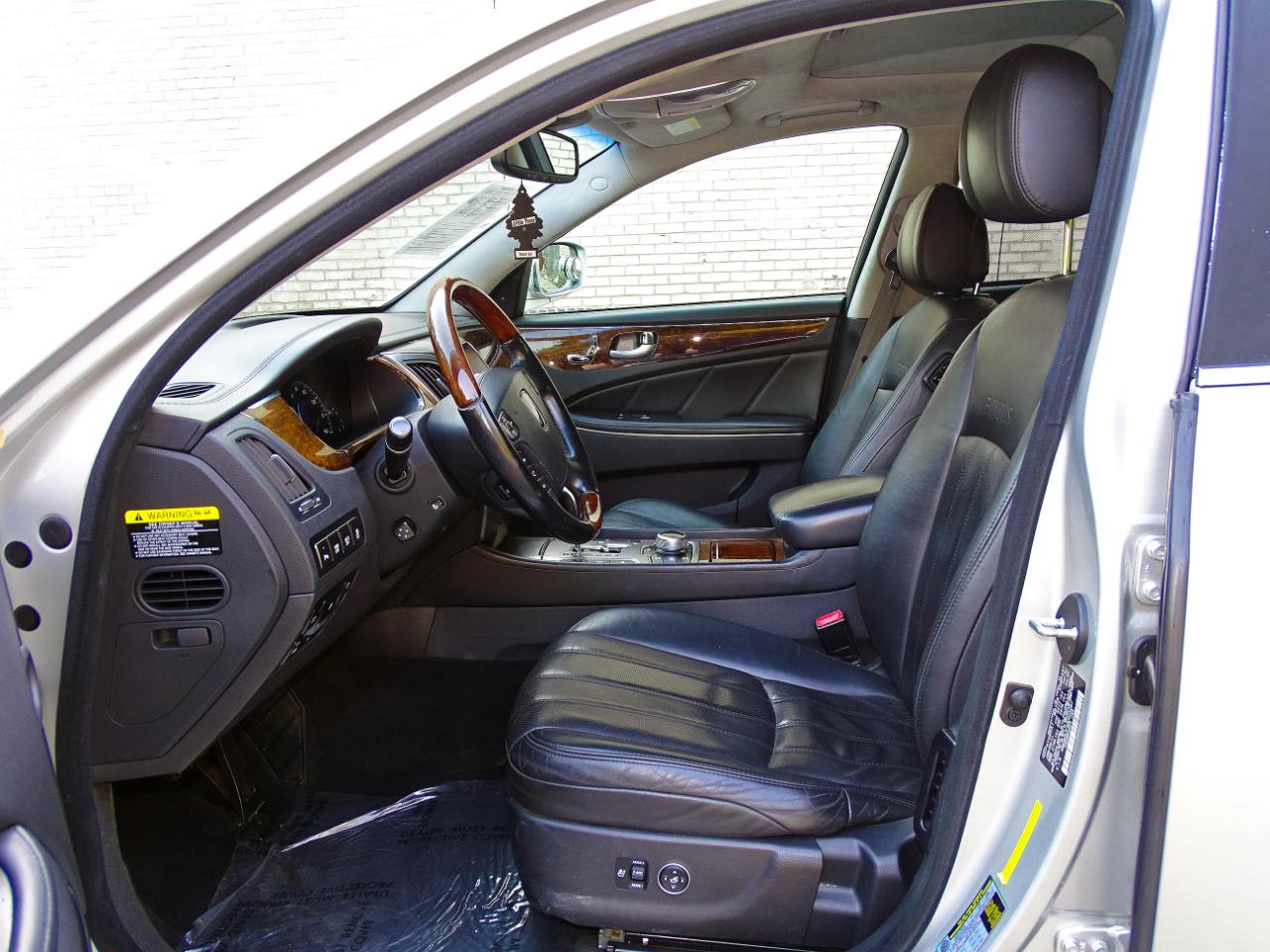 Hyundai Equus 4dr Sdn Ultimate 2011