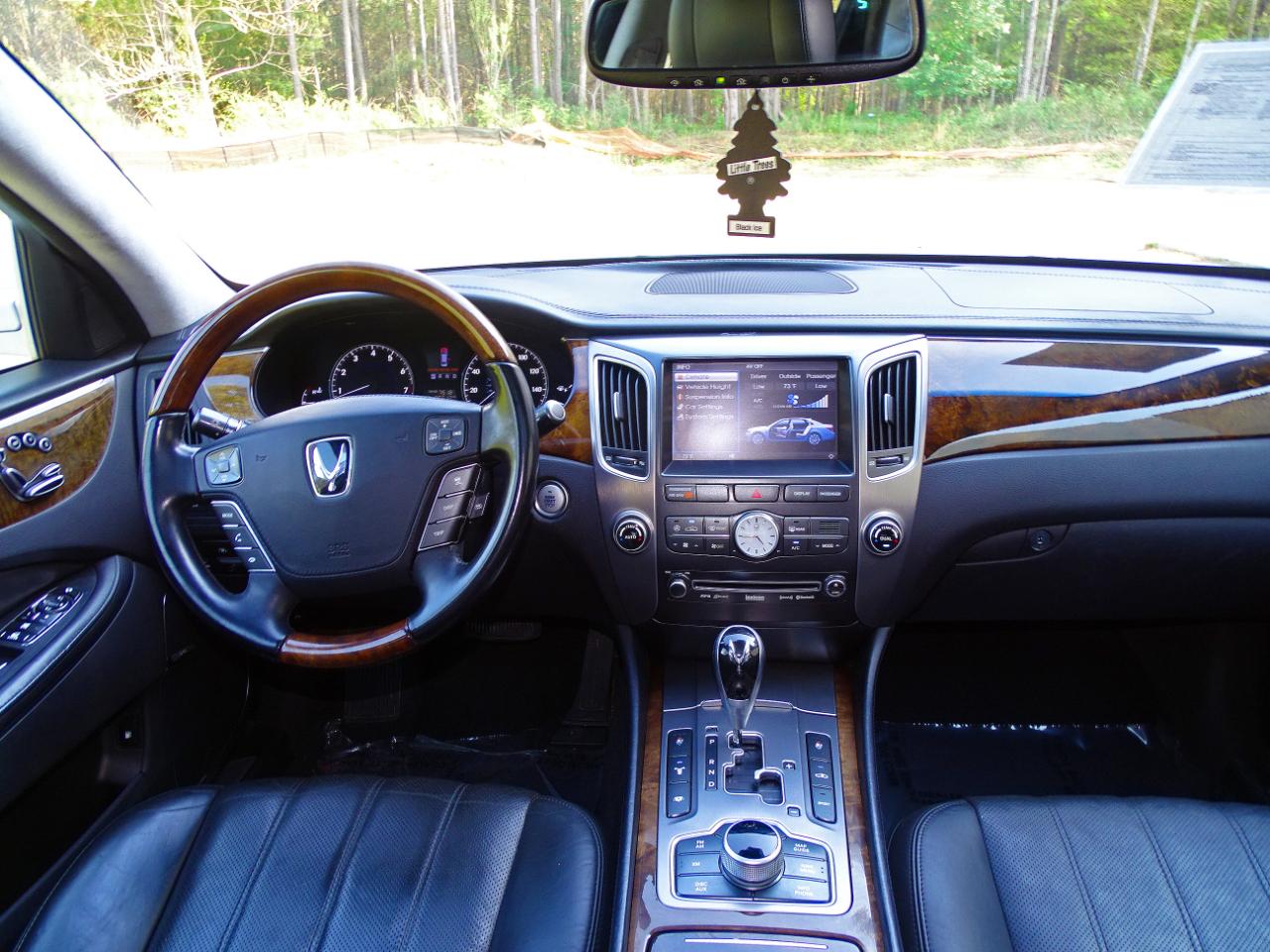 Hyundai Equus 4dr Sdn Ultimate 2011