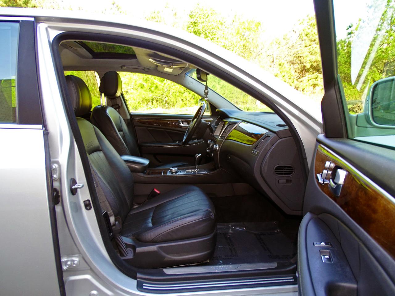 Hyundai Equus 4dr Sdn Ultimate 2011