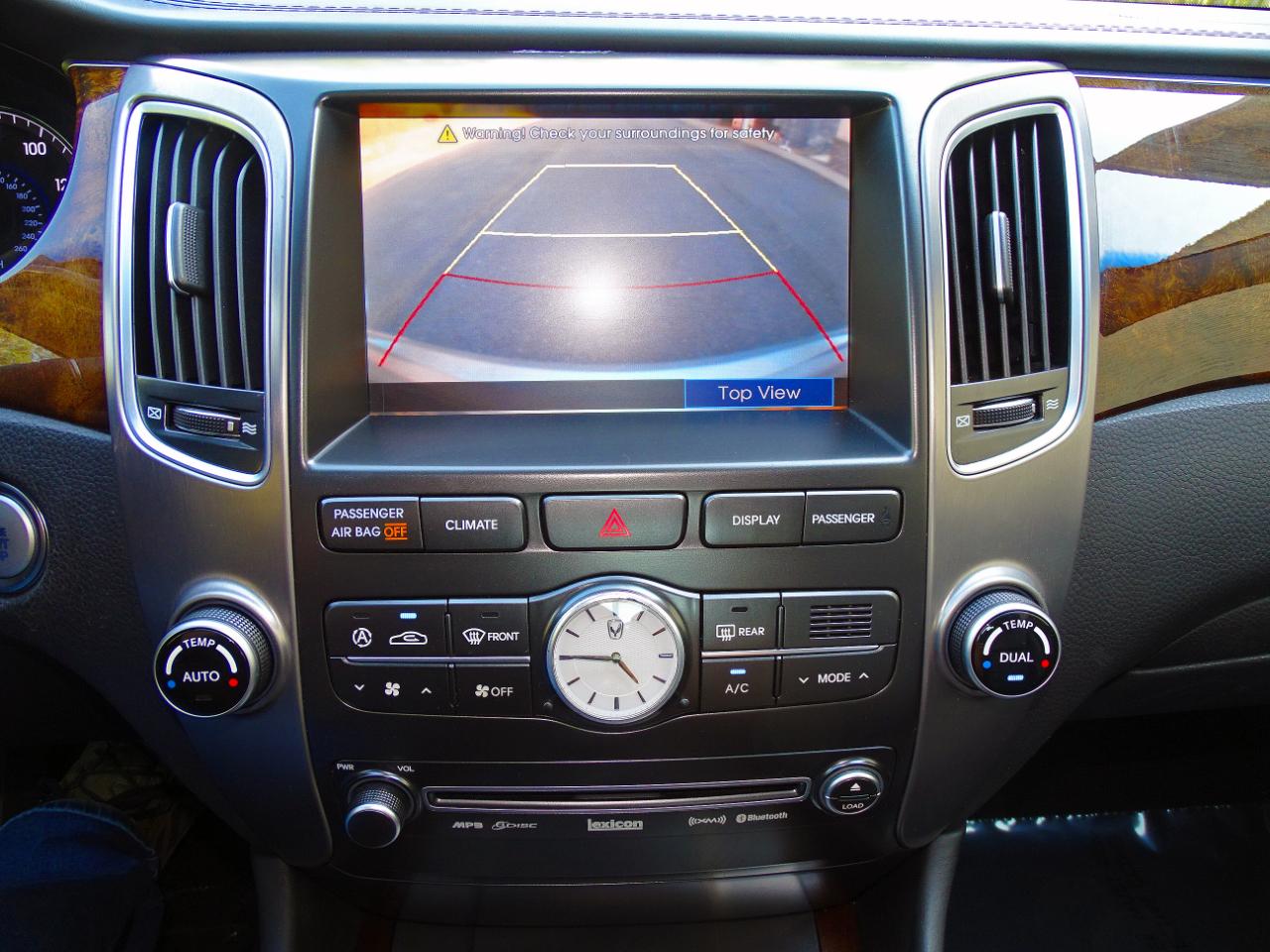 Hyundai Equus 4dr Sdn Ultimate 2011