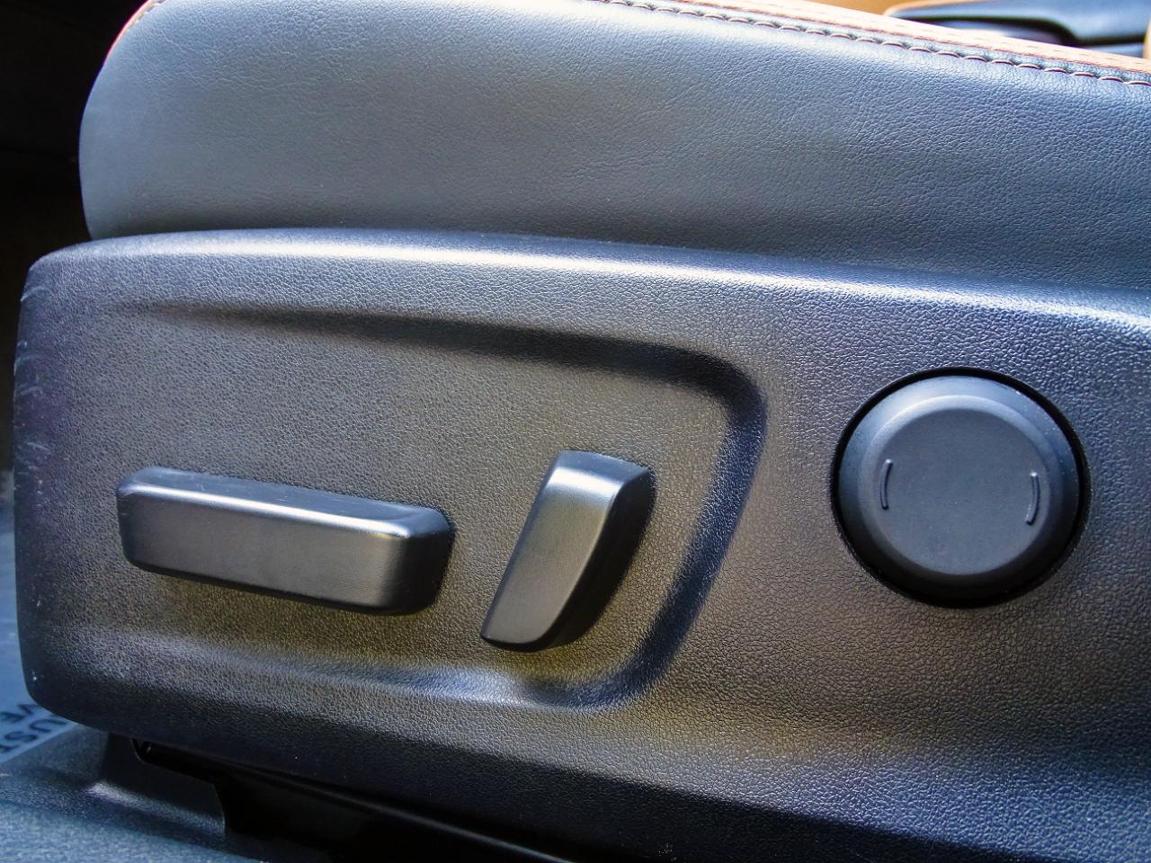 Lexus IS IS 300 RWD 2023