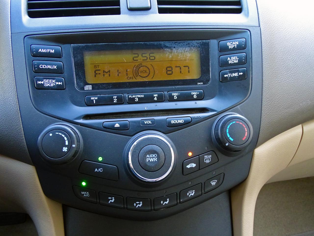 Honda Accord Sdn LX Auto 2003