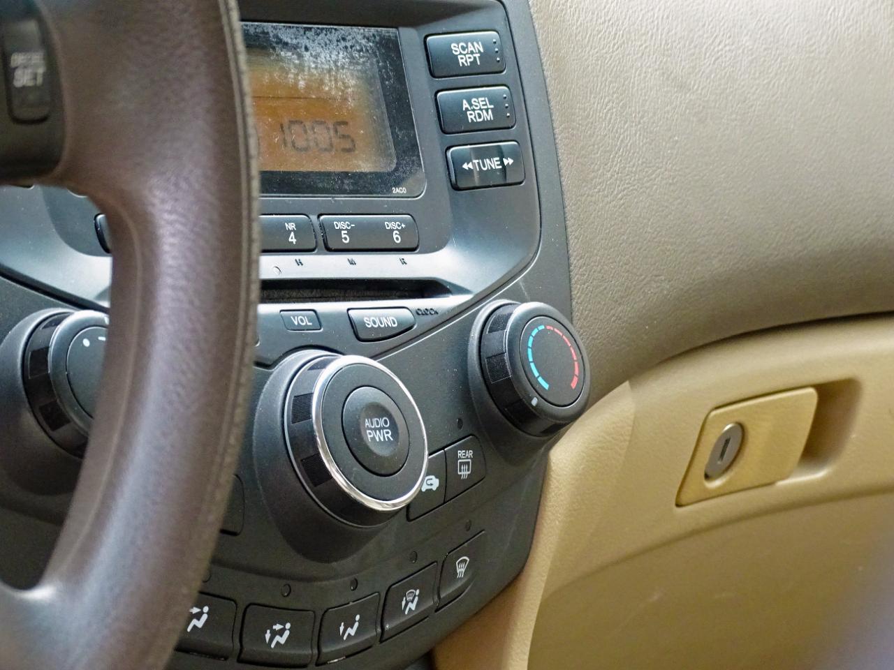 Honda Accord Sdn LX Auto 2003