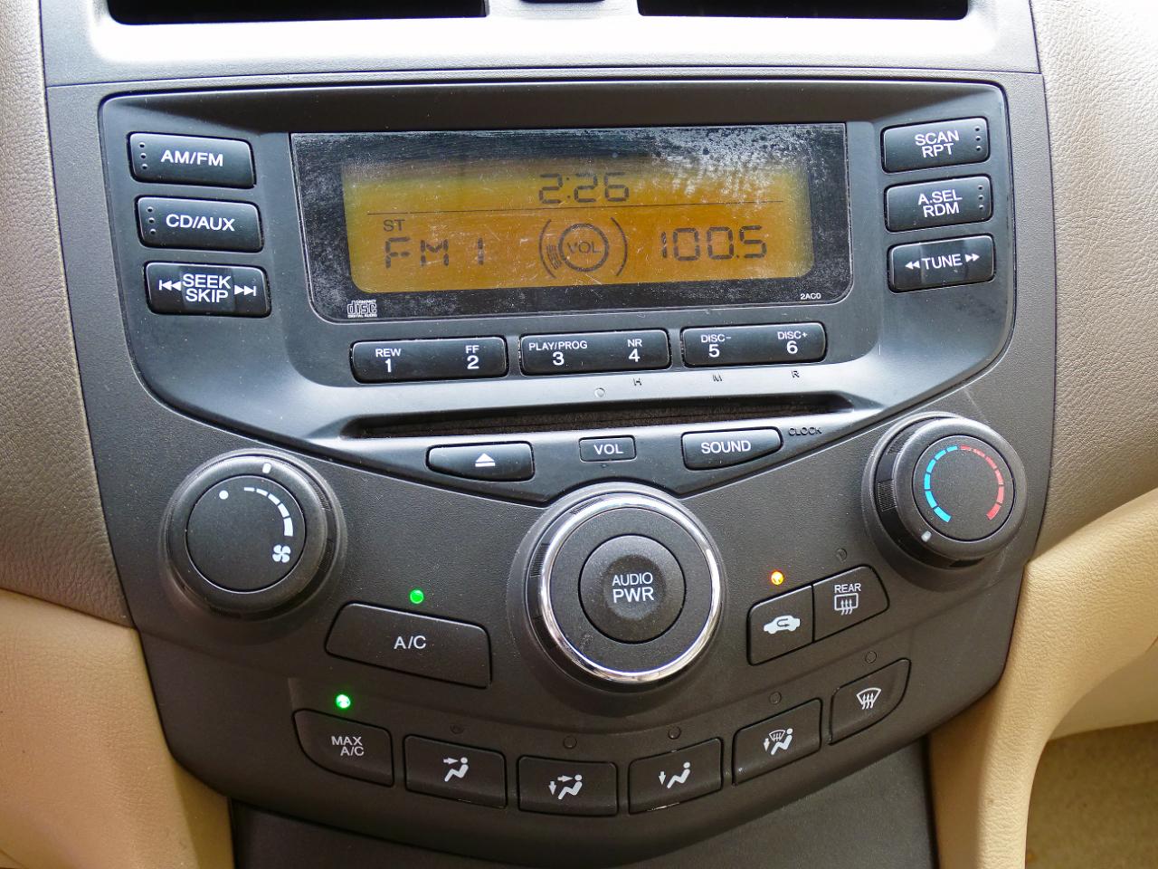 Honda Accord Sdn LX Auto 2003