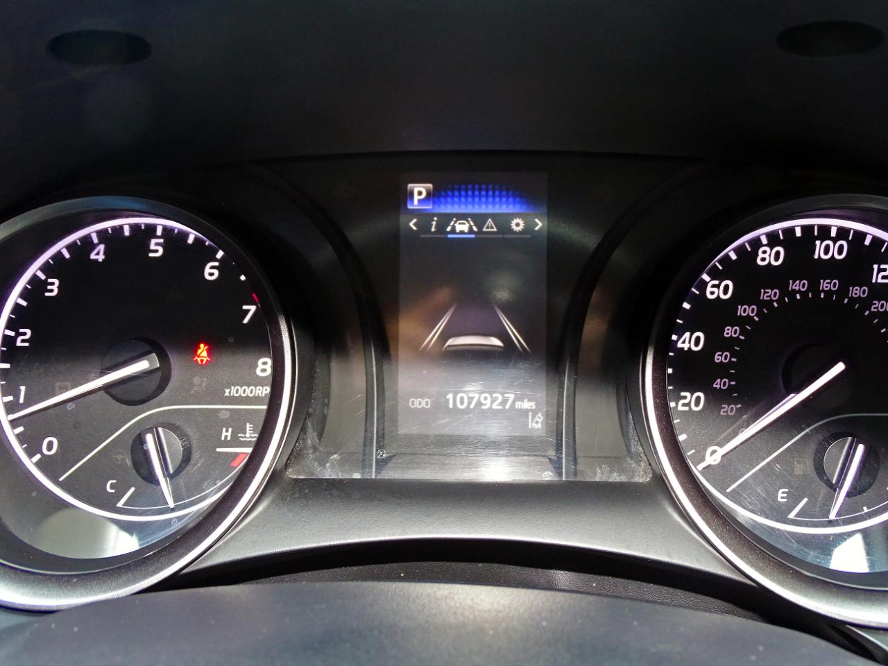 Toyota Camry SE Auto (Natl) 2021