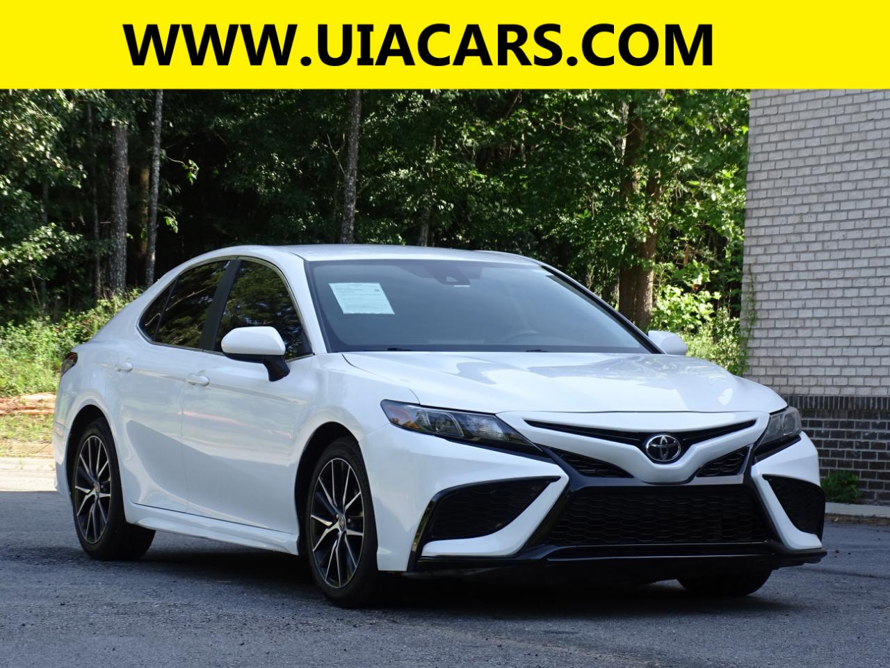 Toyota Camry SE Auto (Natl) 2021