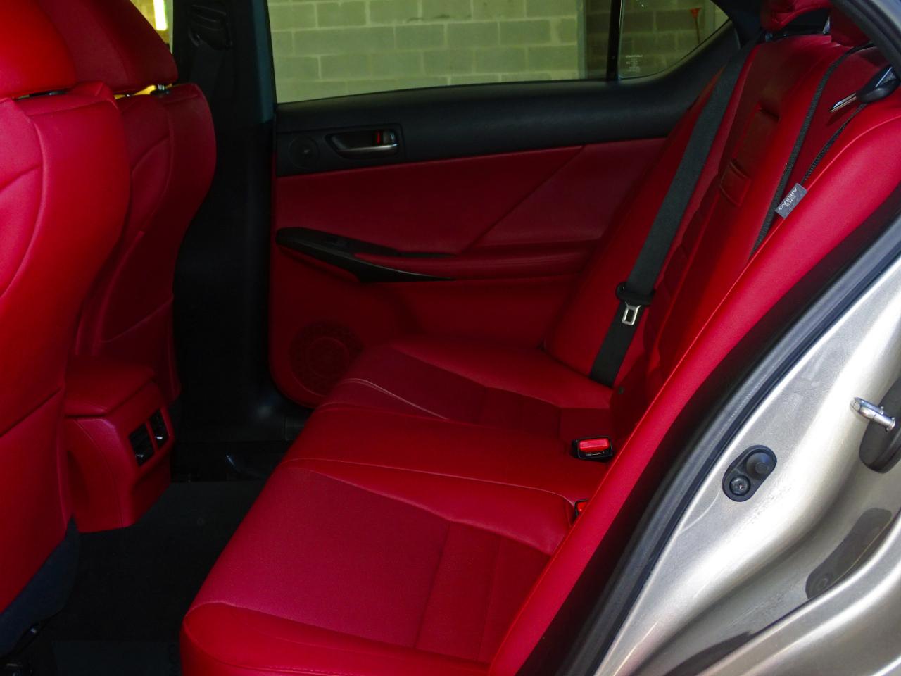 Lexus IS IS 350 F Sport RWD 2022