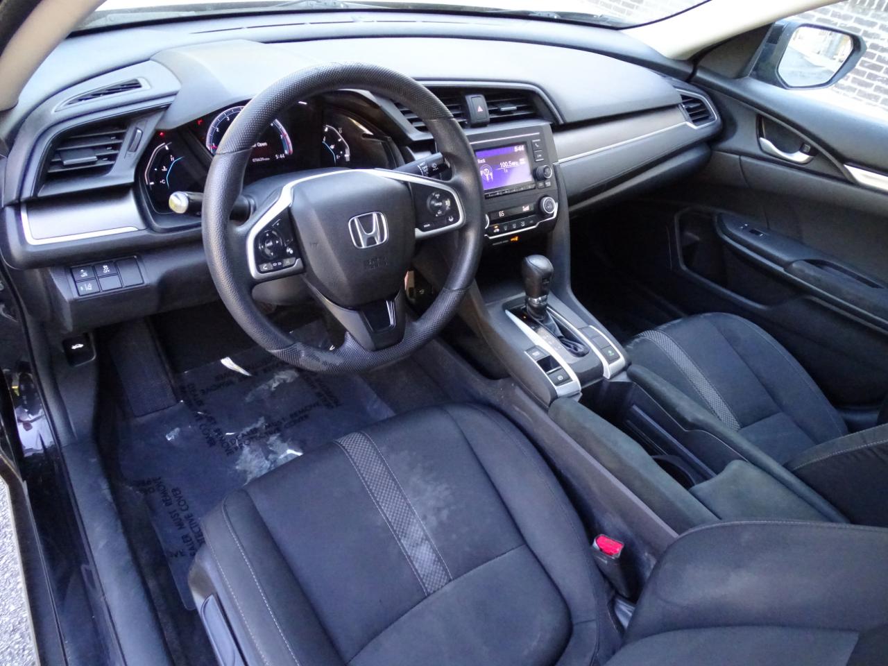 Honda Civic Sedan LX CVT 2021