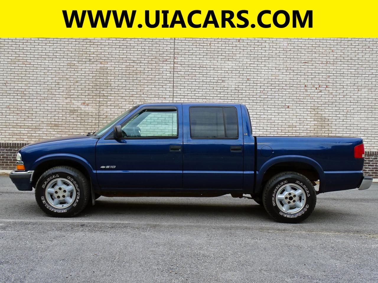 Chevrolet S-10 Crew Cab 123" WB 4WD LS 2001