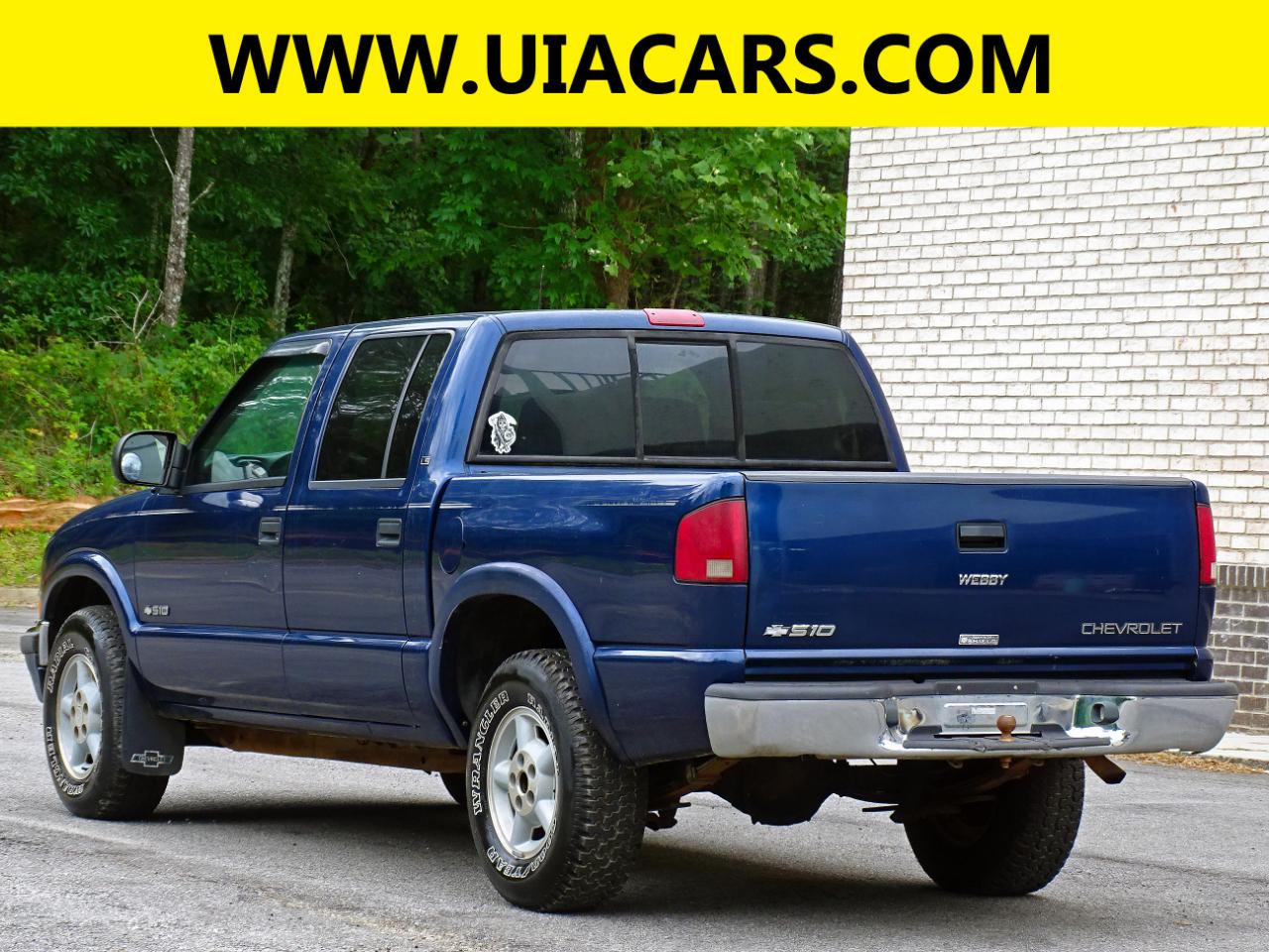 Chevrolet S-10 Crew Cab 123" WB 4WD LS 2001