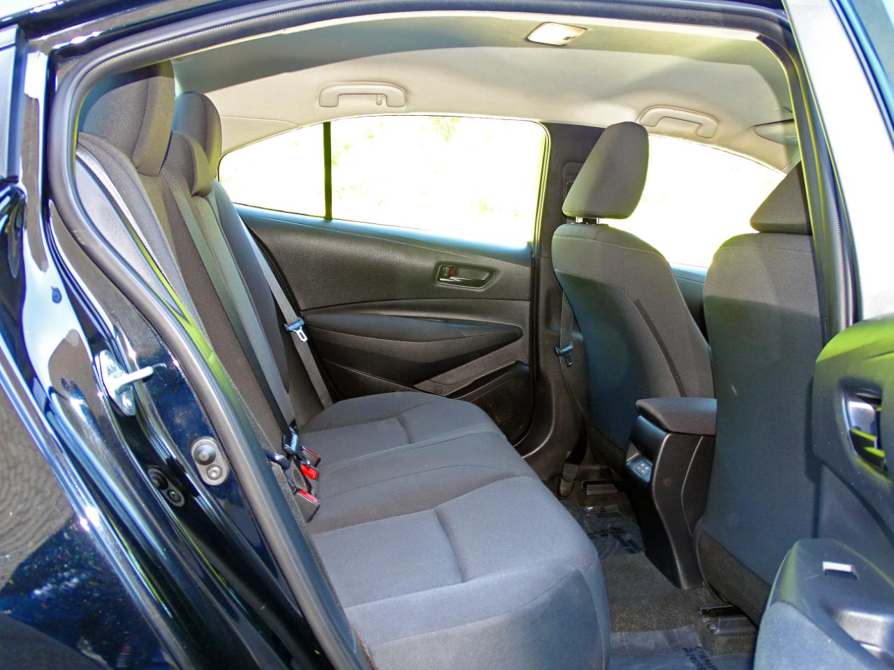 Toyota Corolla LE CVT (Natl) 2024