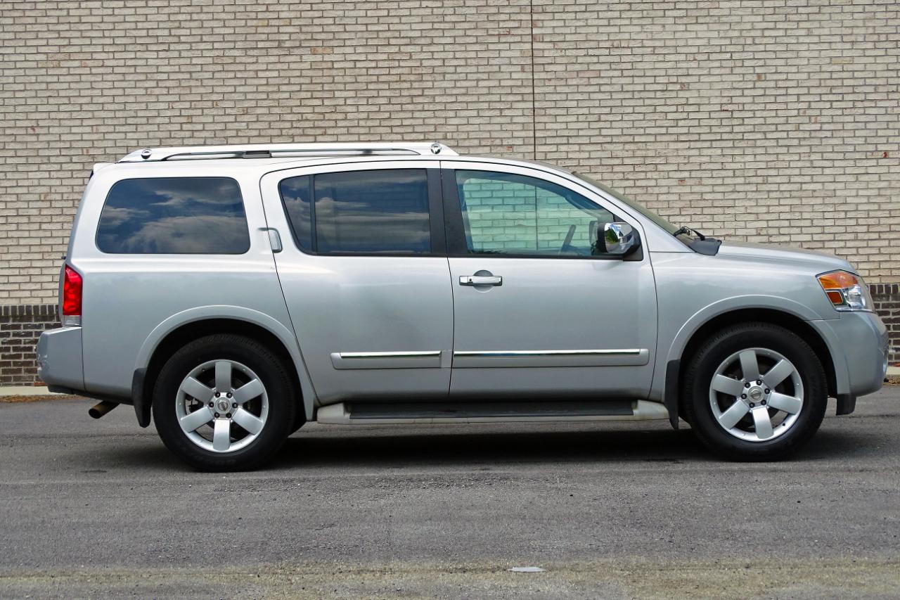 Nissan Armada 2WD 4dr SL 2011