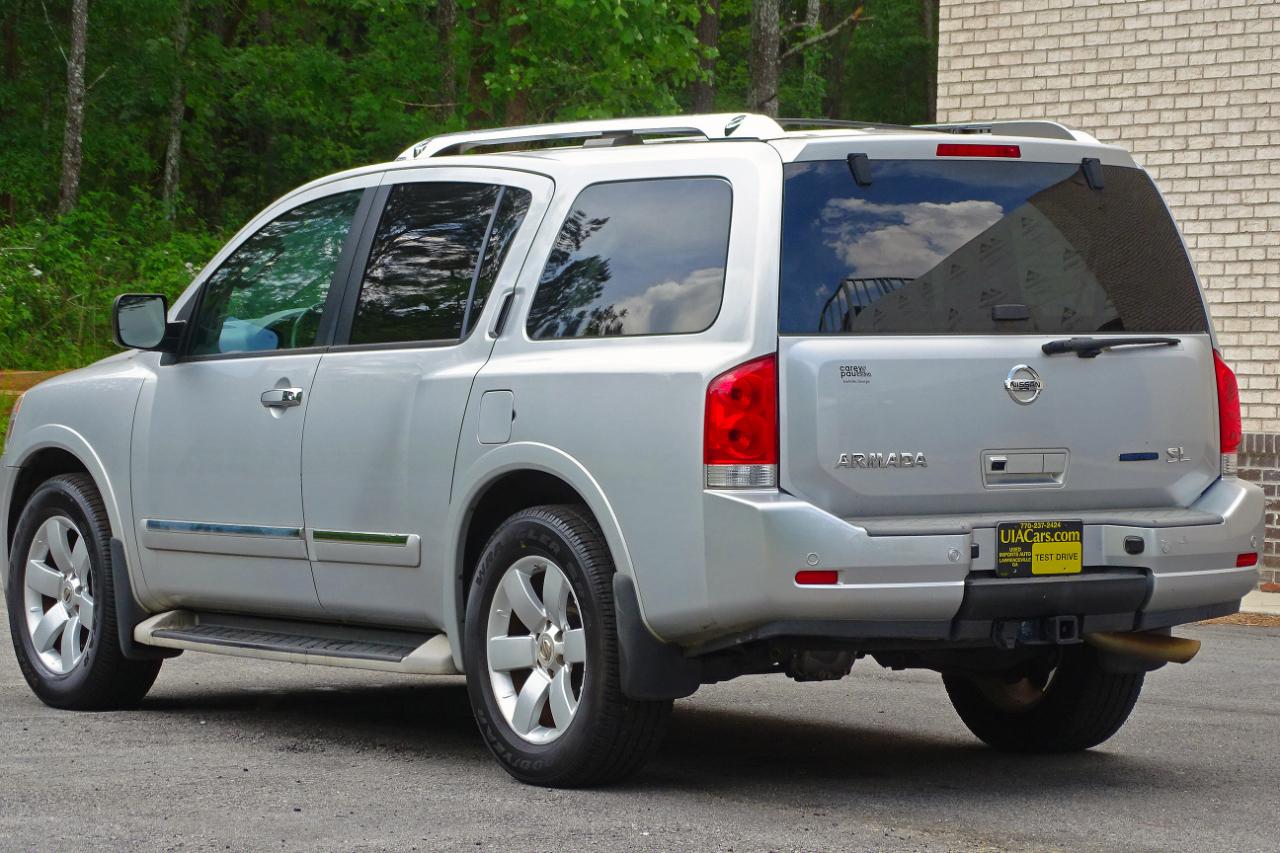 Nissan Armada 2WD 4dr SL 2011