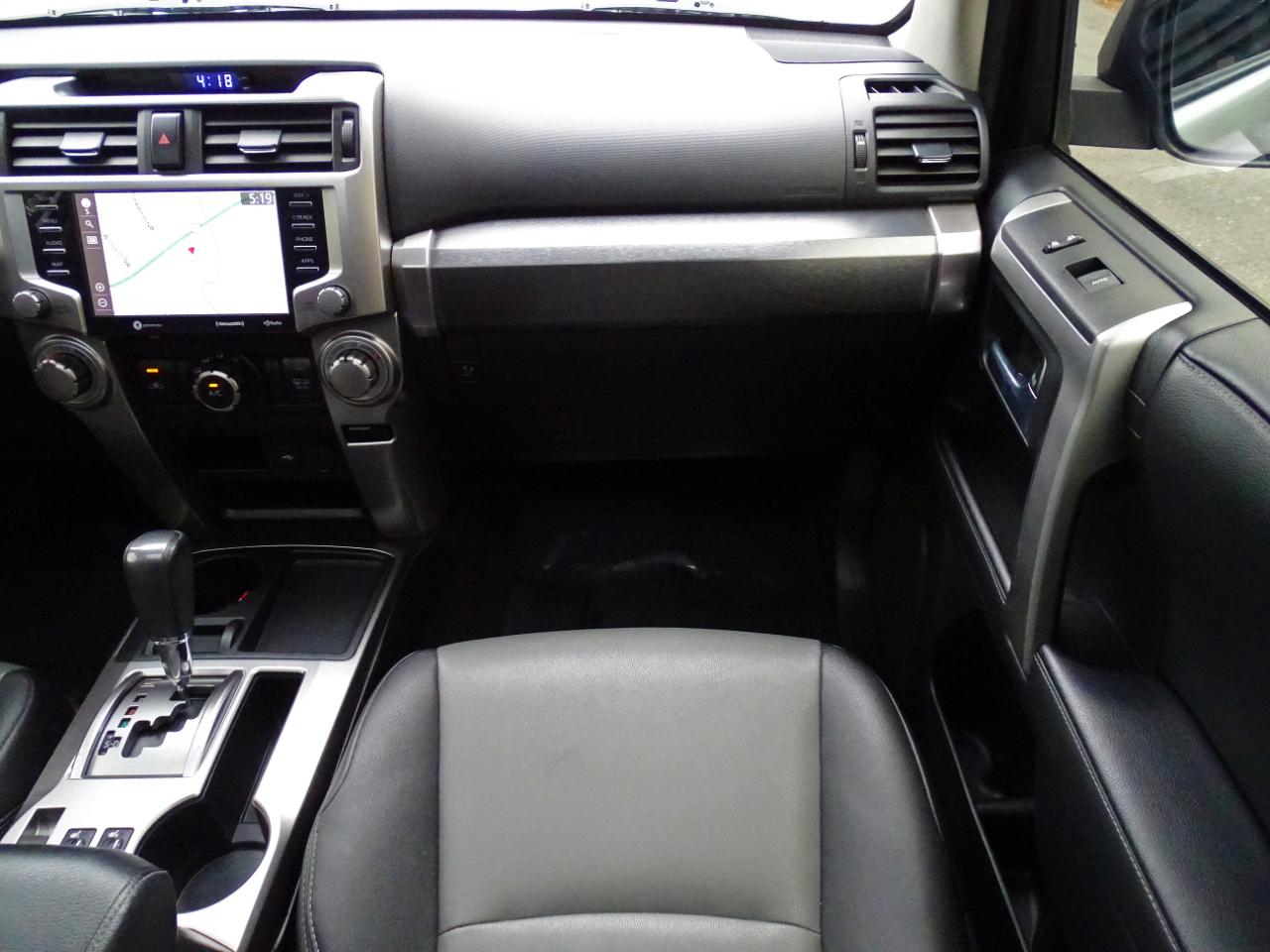 Toyota 4Runner SR5 Premium 2WD (Natl) 2021