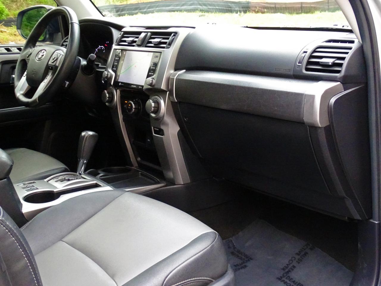 Toyota 4Runner SR5 Premium 2WD (Natl) 2021