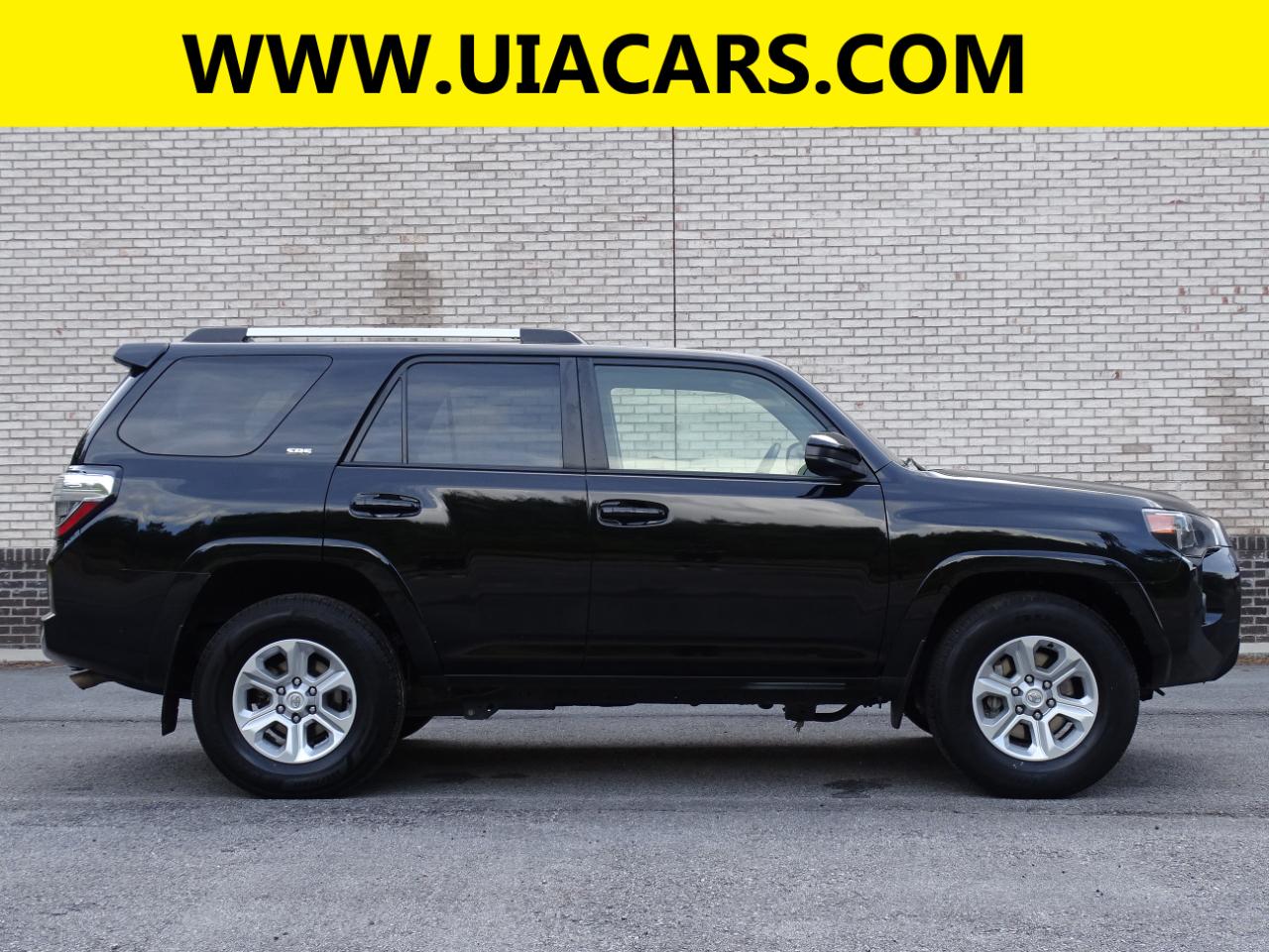 Toyota 4Runner SR5 2WD (Natl) 2024