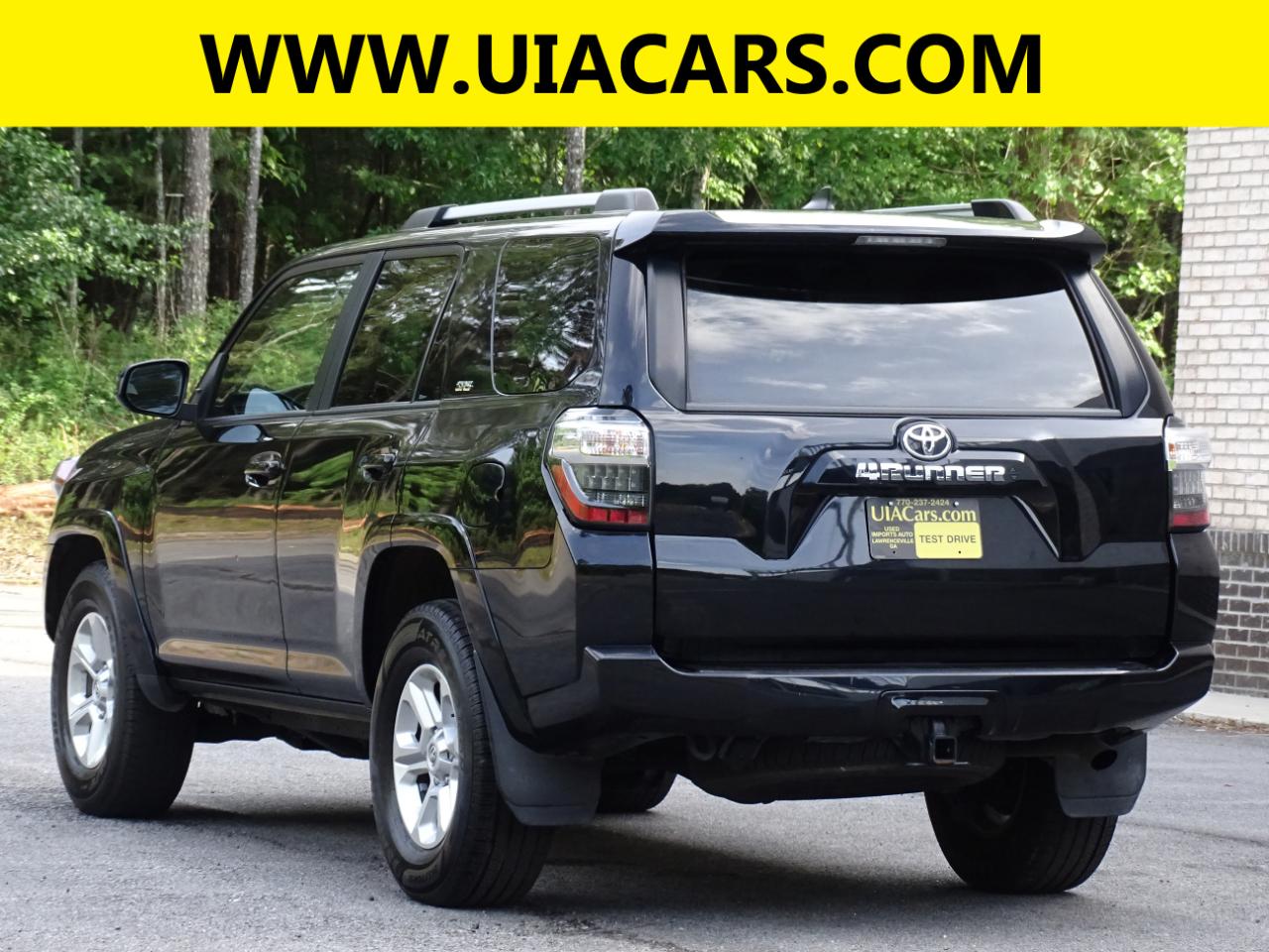 Toyota 4Runner SR5 2WD (Natl) 2024