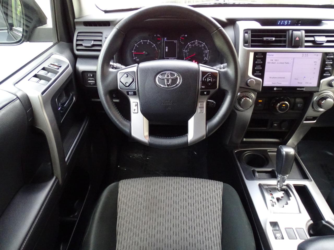Toyota 4Runner SR5 2WD (Natl) 2024