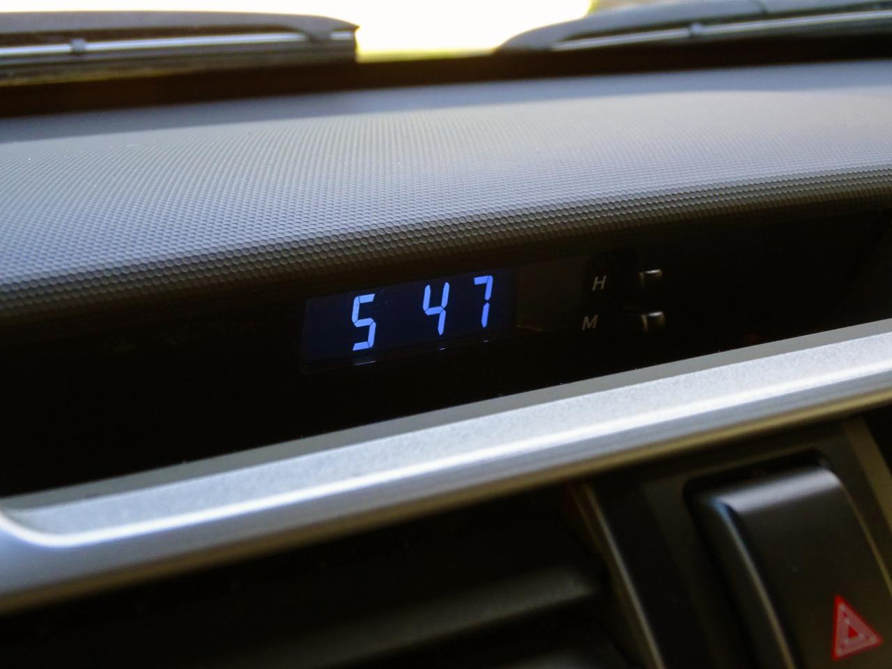 Toyota 4Runner SR5 4WD (Natl) 2024