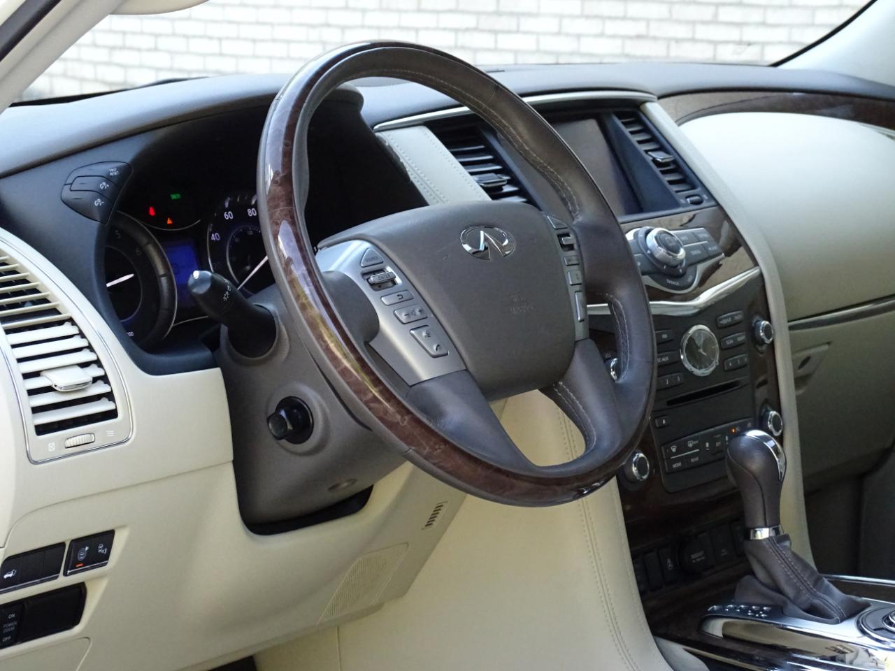 Infiniti QX80 RWD 2017