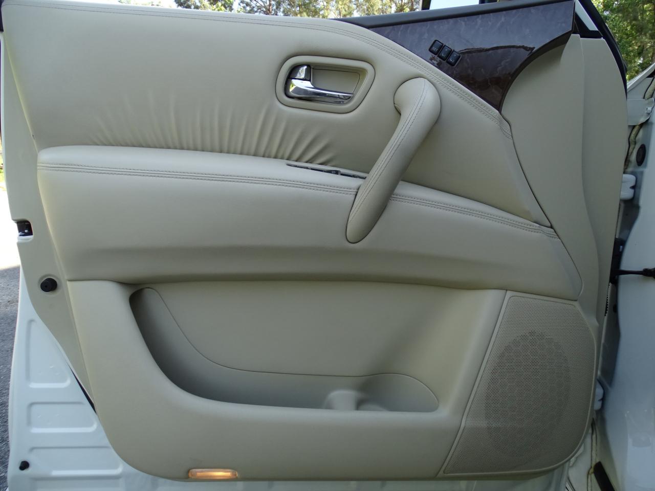 Infiniti QX80 RWD 2017