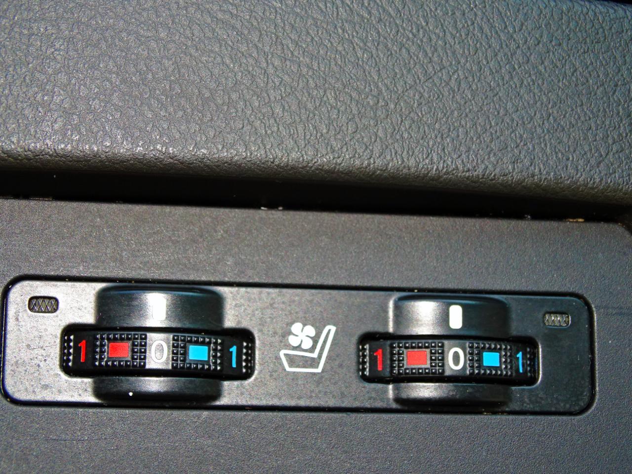 Lexus RX 350 FWD 4dr 2011