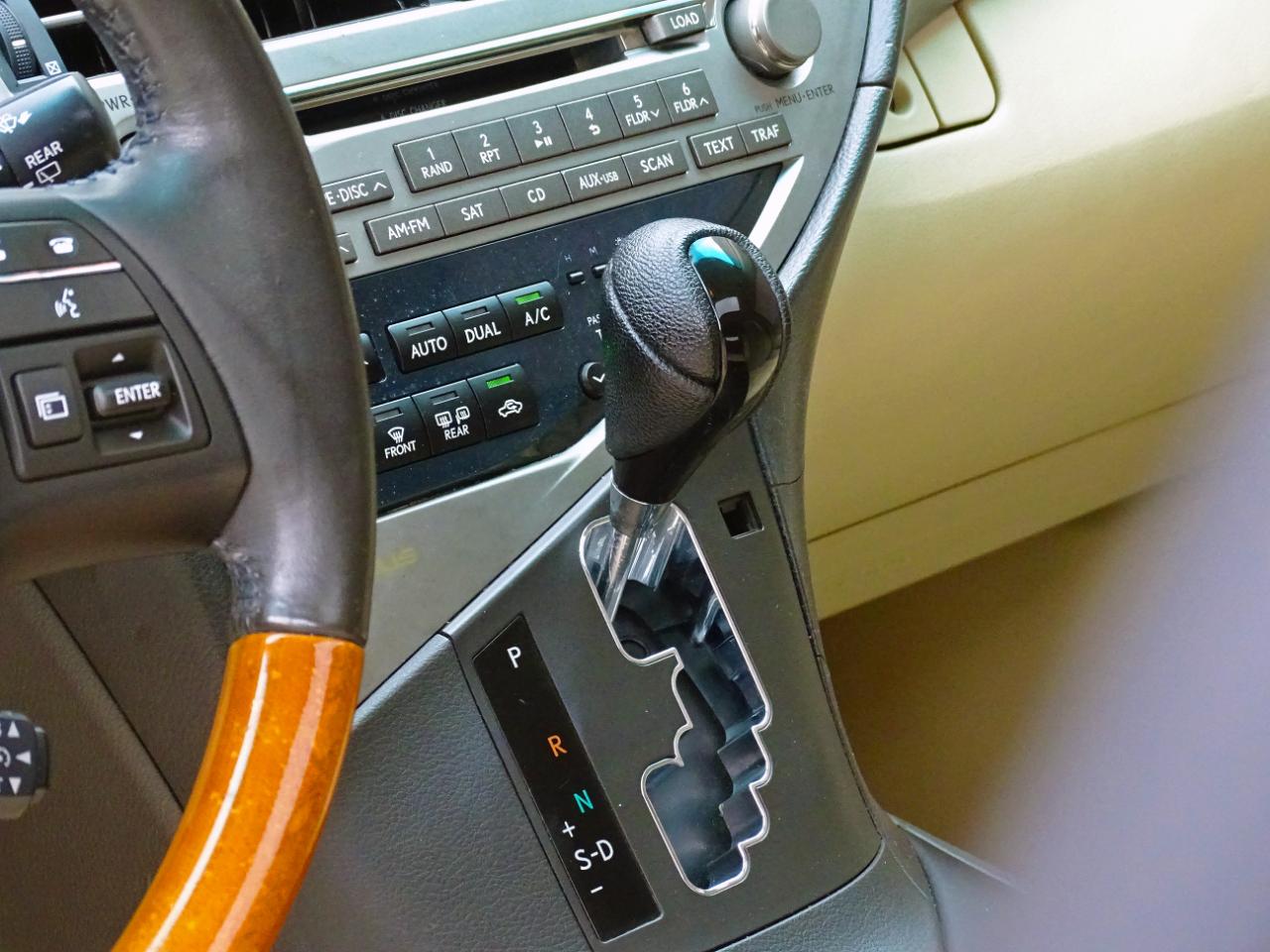 Lexus RX 350 FWD 4dr 2011