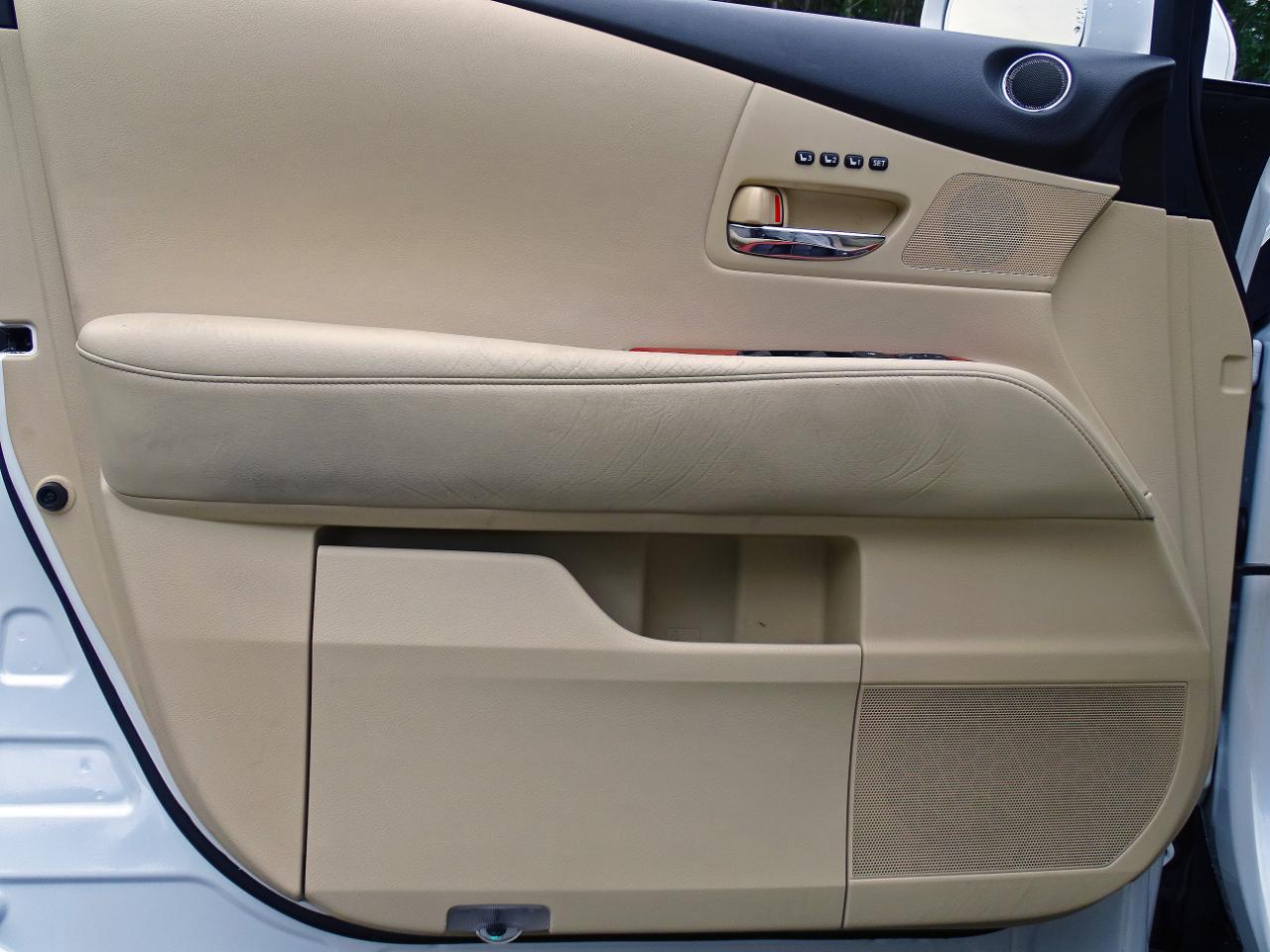 Lexus RX 350 FWD 4dr 2011
