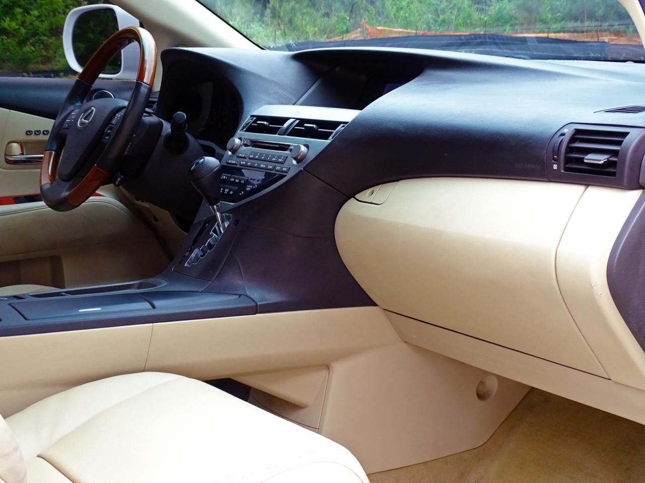 Lexus RX 350 FWD 4dr 2011