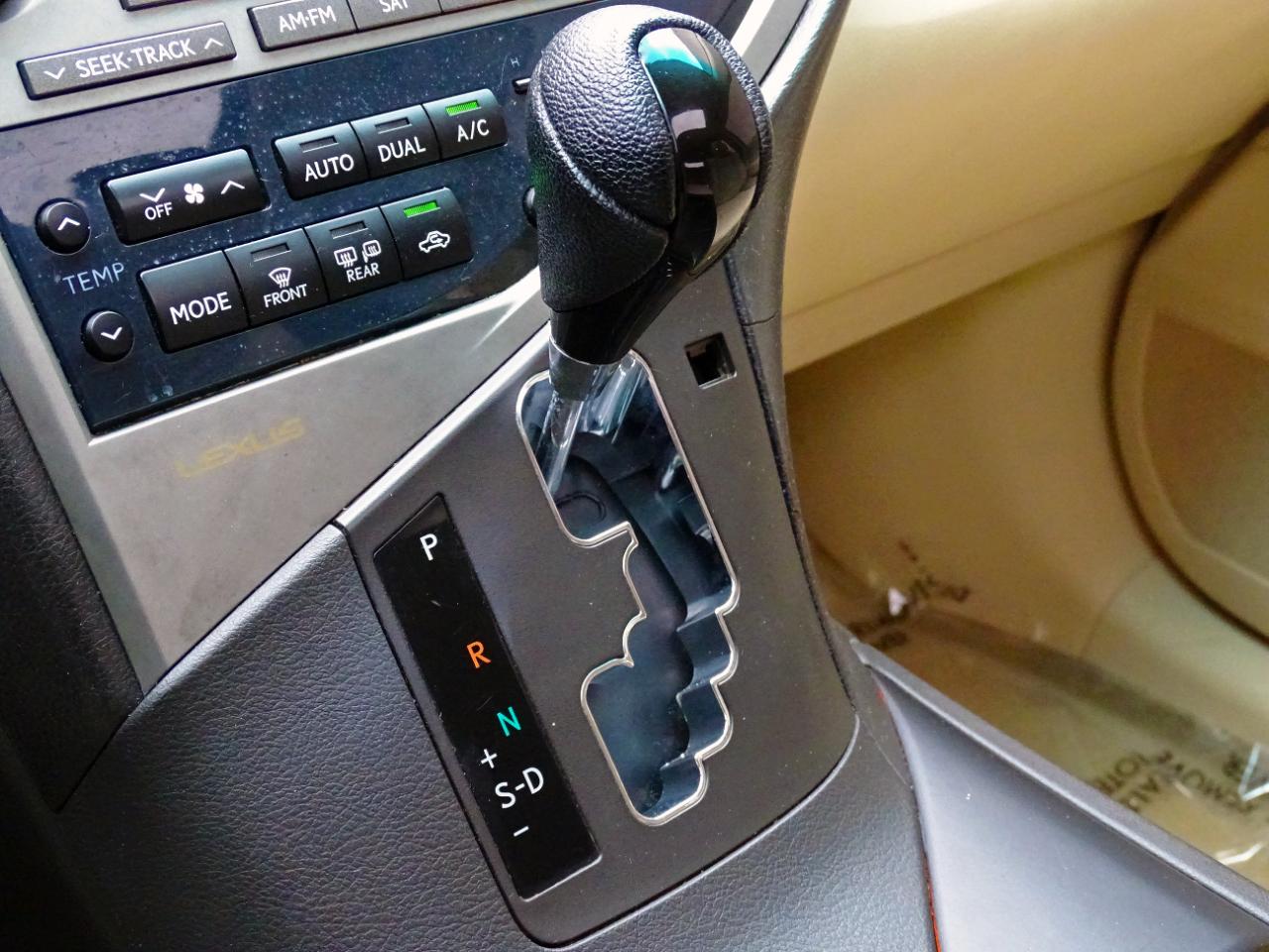 Lexus RX 350 FWD 4dr 2011