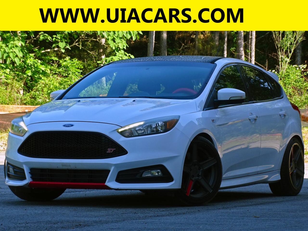 2017 Ford Focus ST Hatch