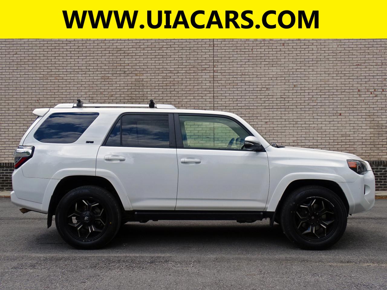 Toyota 4Runner SR5 Premium 2WD (Natl) 2018