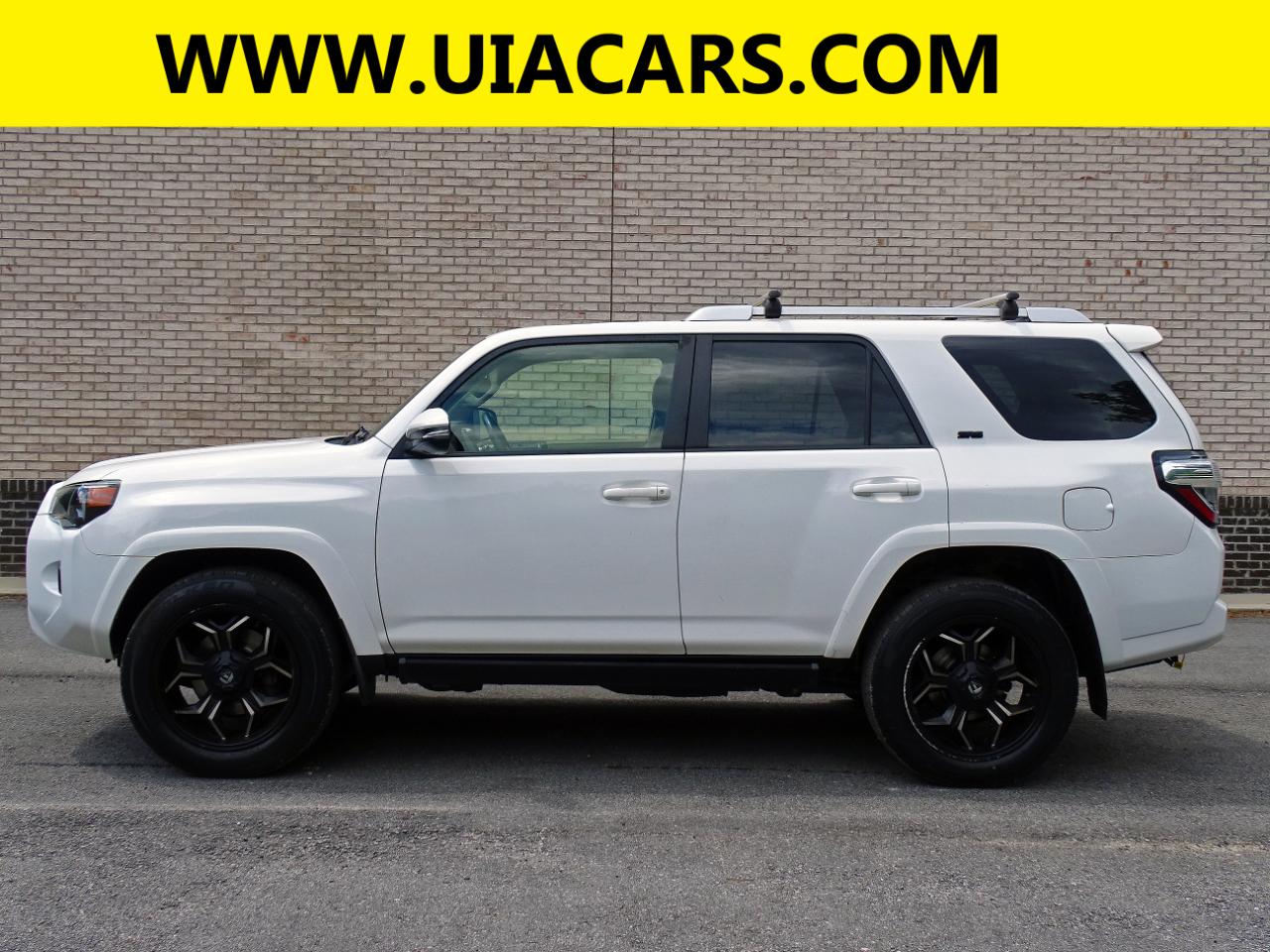 Toyota 4Runner SR5 Premium 2WD (Natl) 2018