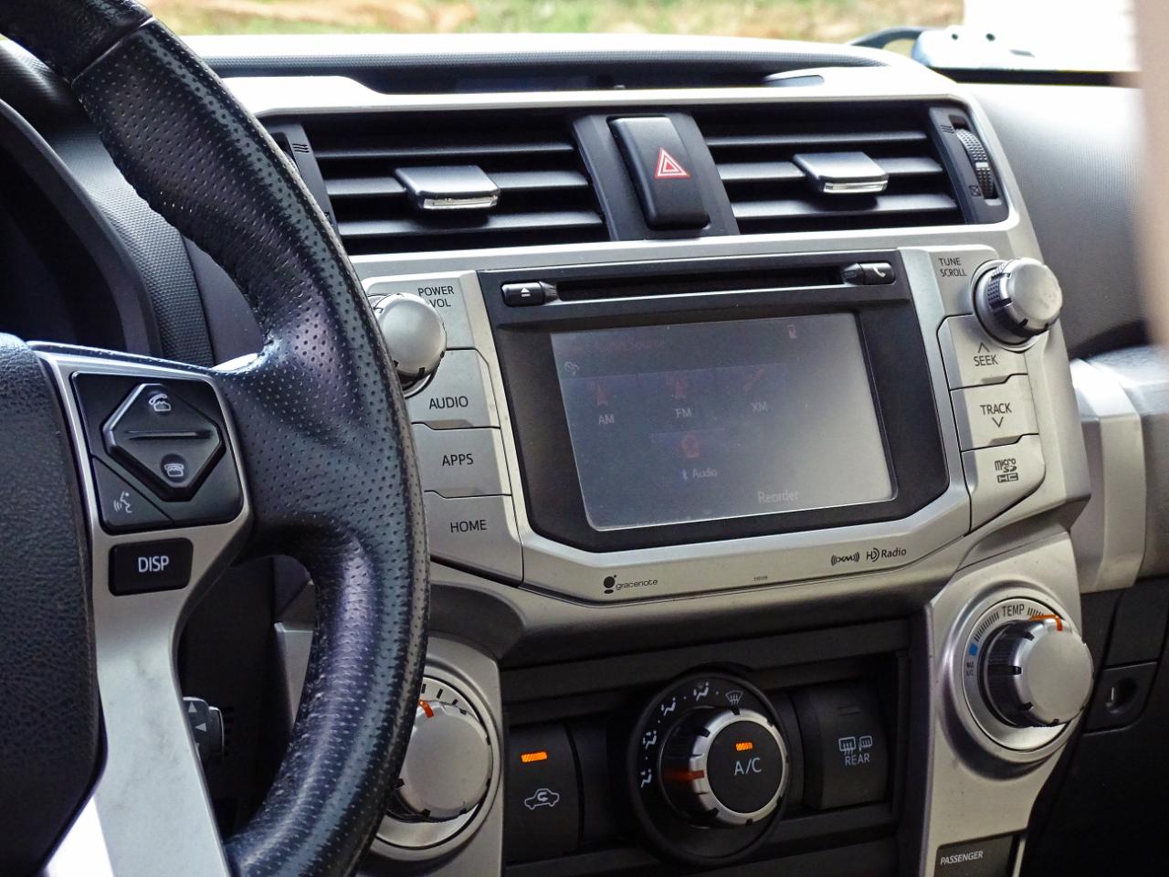 Toyota 4Runner SR5 Premium 2WD (Natl) 2018